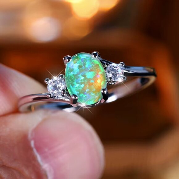 NEW 18k White Gold Green Fire Opal Diamond Ring Band - Picture 1 of 11